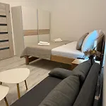 Magnet * كارلوفي فاري