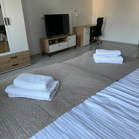 Magnet Apartment *